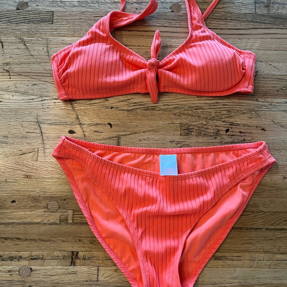 Swim suit